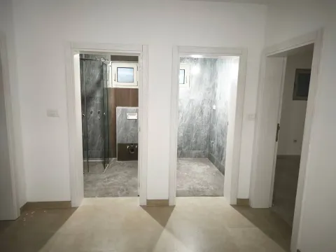Rent, house, 360m², Donja Gorica, Podgorica - image 8