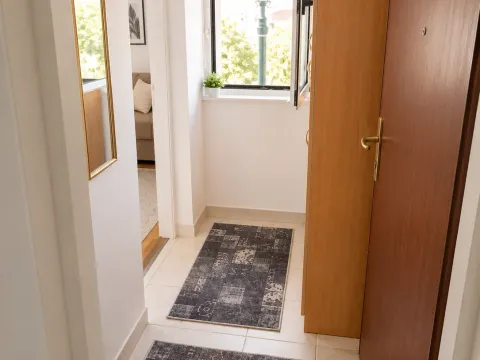 Prodaja, garsonjera, 33m², Stari Aerodrom, Podgorica - image 5