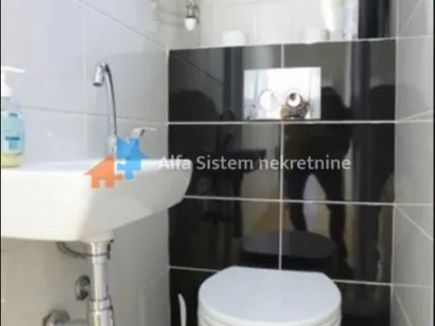 Izdavanje, četvorosoban stan, 120m², Stari Grad, Beograd - image 10