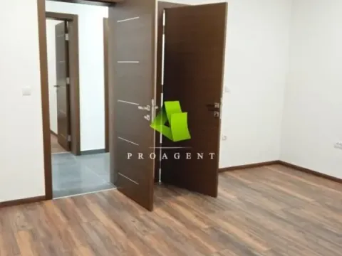 Rent, office space, 2962m², Pantelej, Niš - image 8