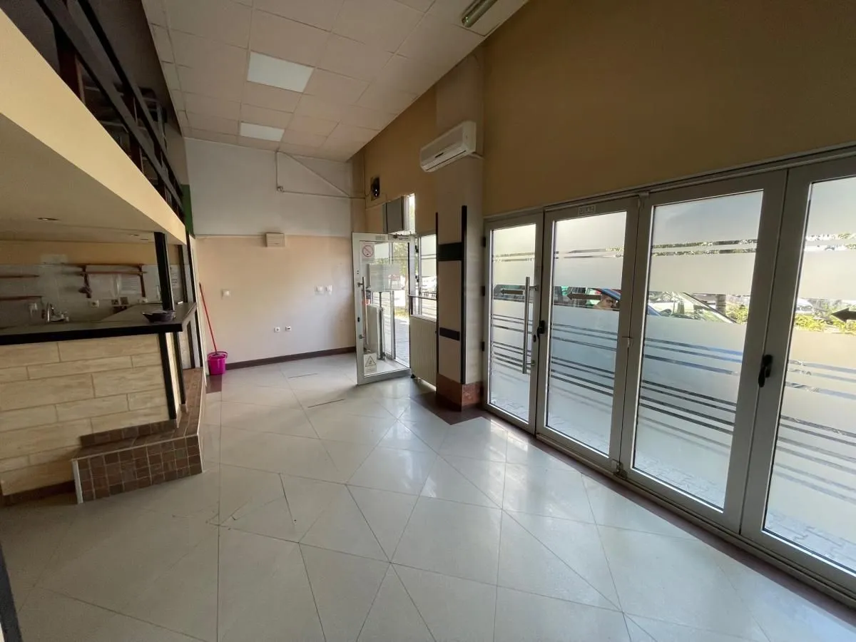 Rent, office space, 40m², Socijalno, Novi Sad Sve Podlokacije