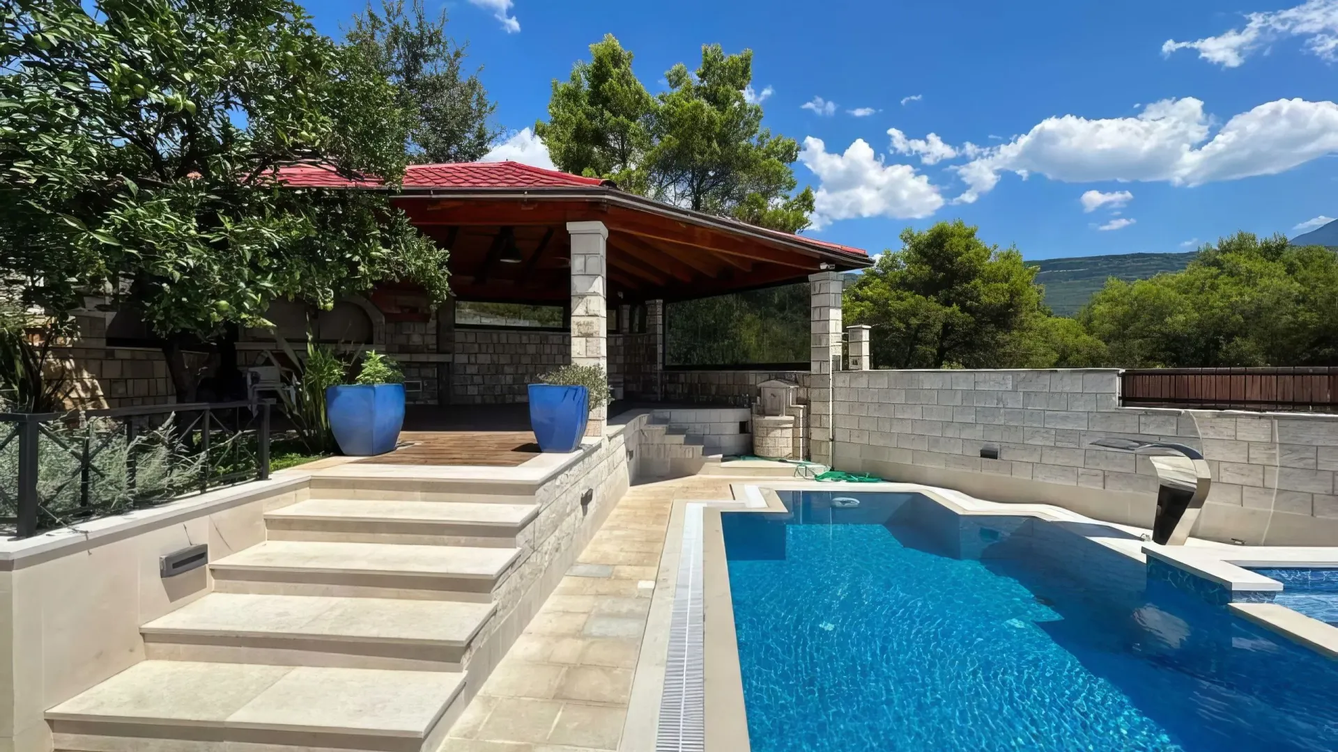 Prodaja, kuća, 240m², Kava, Tivat