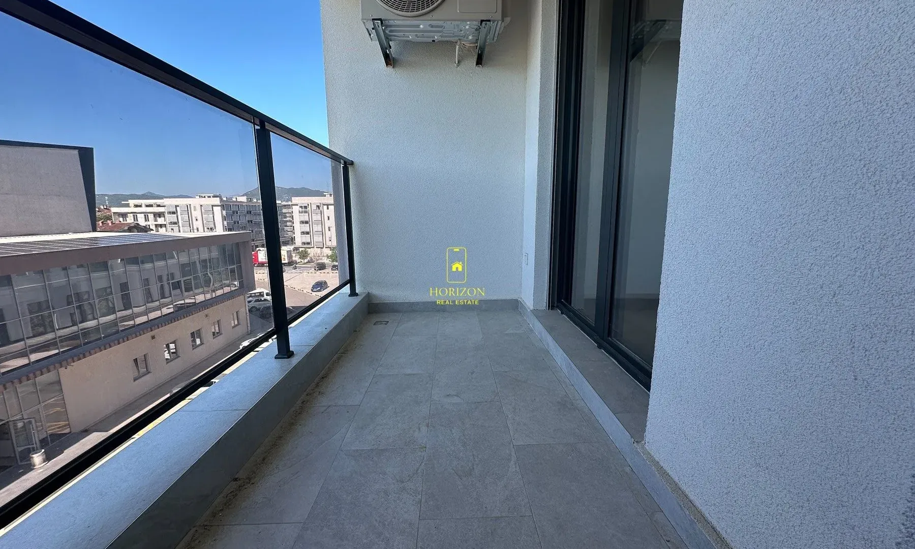 Prodaja, jednosoban stan, 56m², Tološka šuma, Podgorica