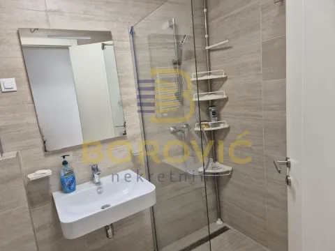 Izdavanje, četvorosoban stan, 105m², Novi Beograd Sve Podlokacije, Beograd - image 12