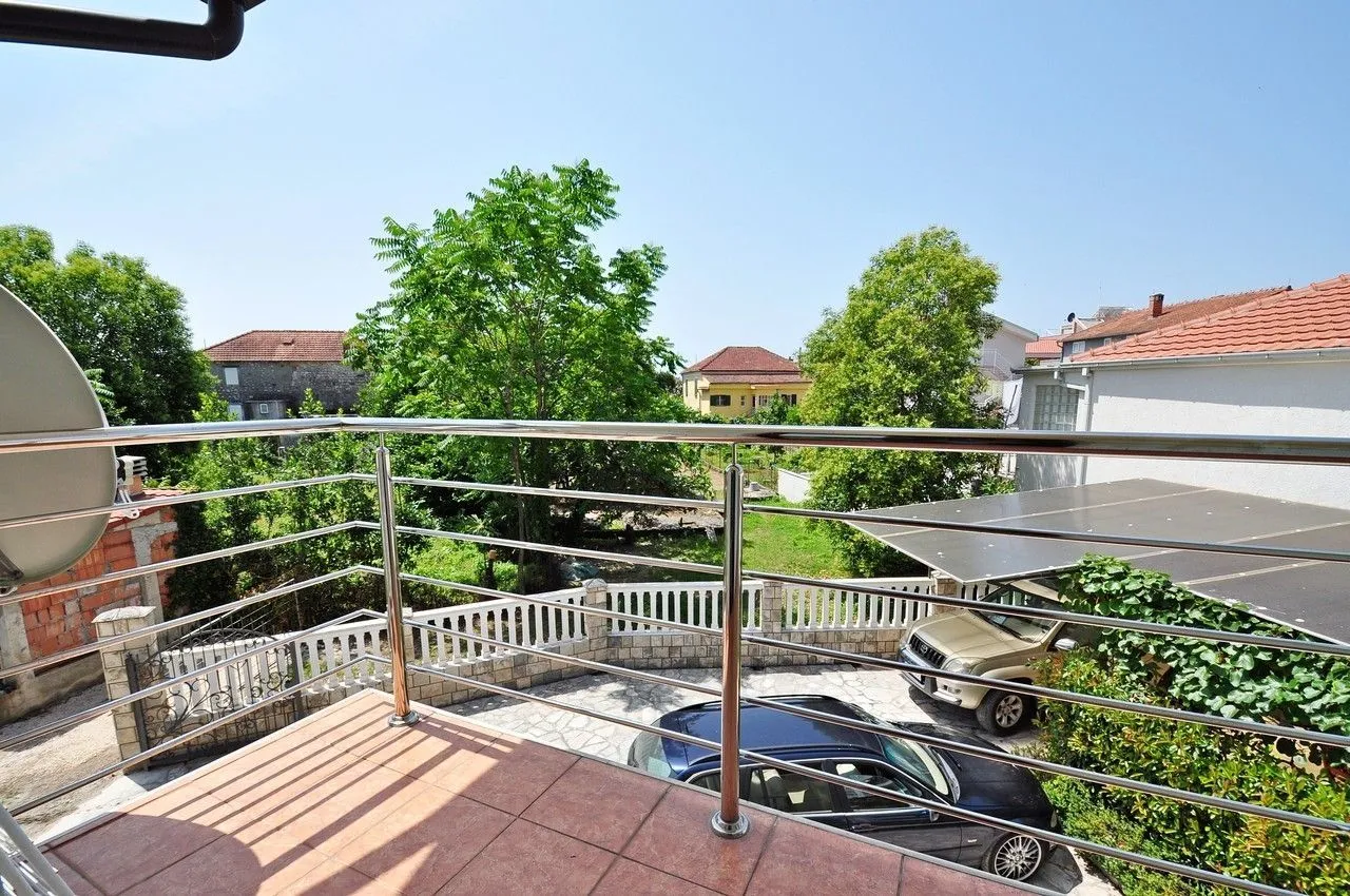 Prodaja, kuća, 222m², Donja Lastva, Tivat