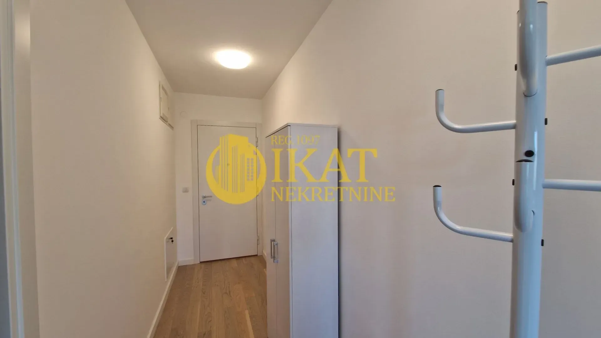 Izdavanje, dvosoban stan, 55m², Vidikovački venac, Rakovica