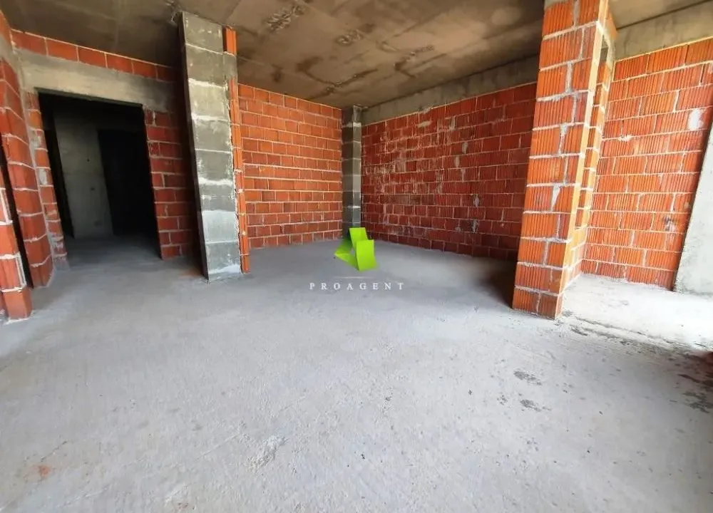 Sale, one bedroom apartment, 57m², Pantelej, Niš