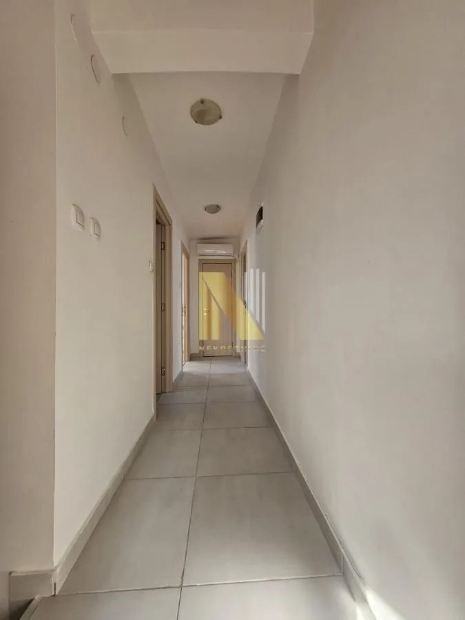 Prodaja, trosoban stan, 99m², Novo naselje, Novi Sad