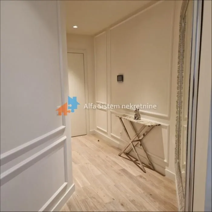 Rent, four bedroom apartment, 109m², Savski Venac, Beograd
