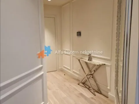 Izdavanje, četvorosoban stan, 109m², Savski Venac, Beograd - image 5