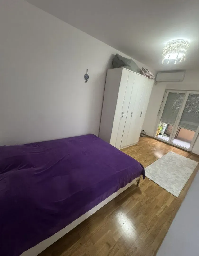 Izdavanje, dvosoban stan, 70m², Tuški Put, Podgorica