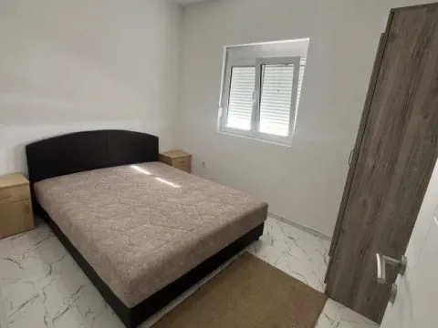 Rent, one bedroom apartment, 56m², Bjeliši, Bar - image 8