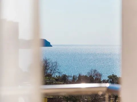 Prodaja, trosoban stan, 107m², Bečići, Budva - image 9