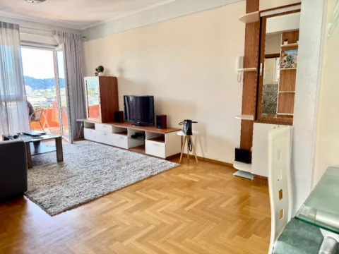 Izdavanje, jednosoban stan, 45m², Centar, Bar - image 3