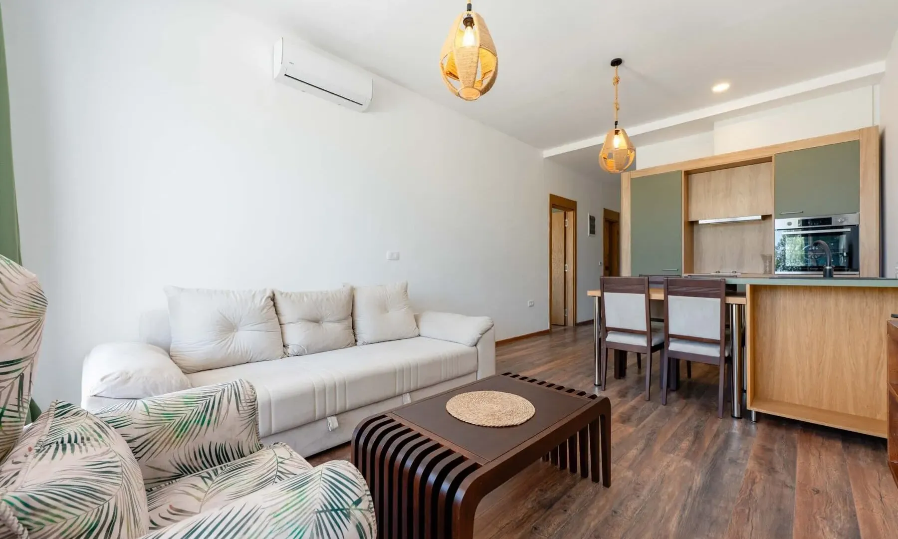 Sale, one bedroom apartment, 54m², Petrovac, Budva