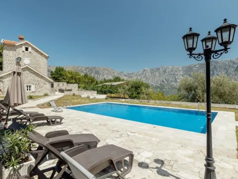 Sale, house, 800m², Prčanj, Kotor - image 95
