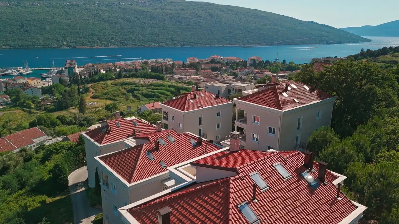 Sale, apartment, 75m², Kumbor, Herceg Novi