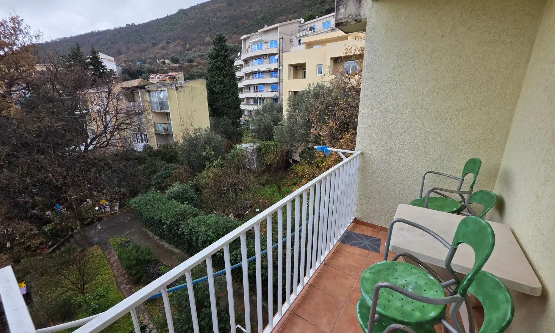 Prodaja, trosoban stan, 100m², Petrovac, Budva