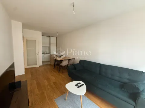Rent, apartment, 42m², Central Point, Podgorica - image 3