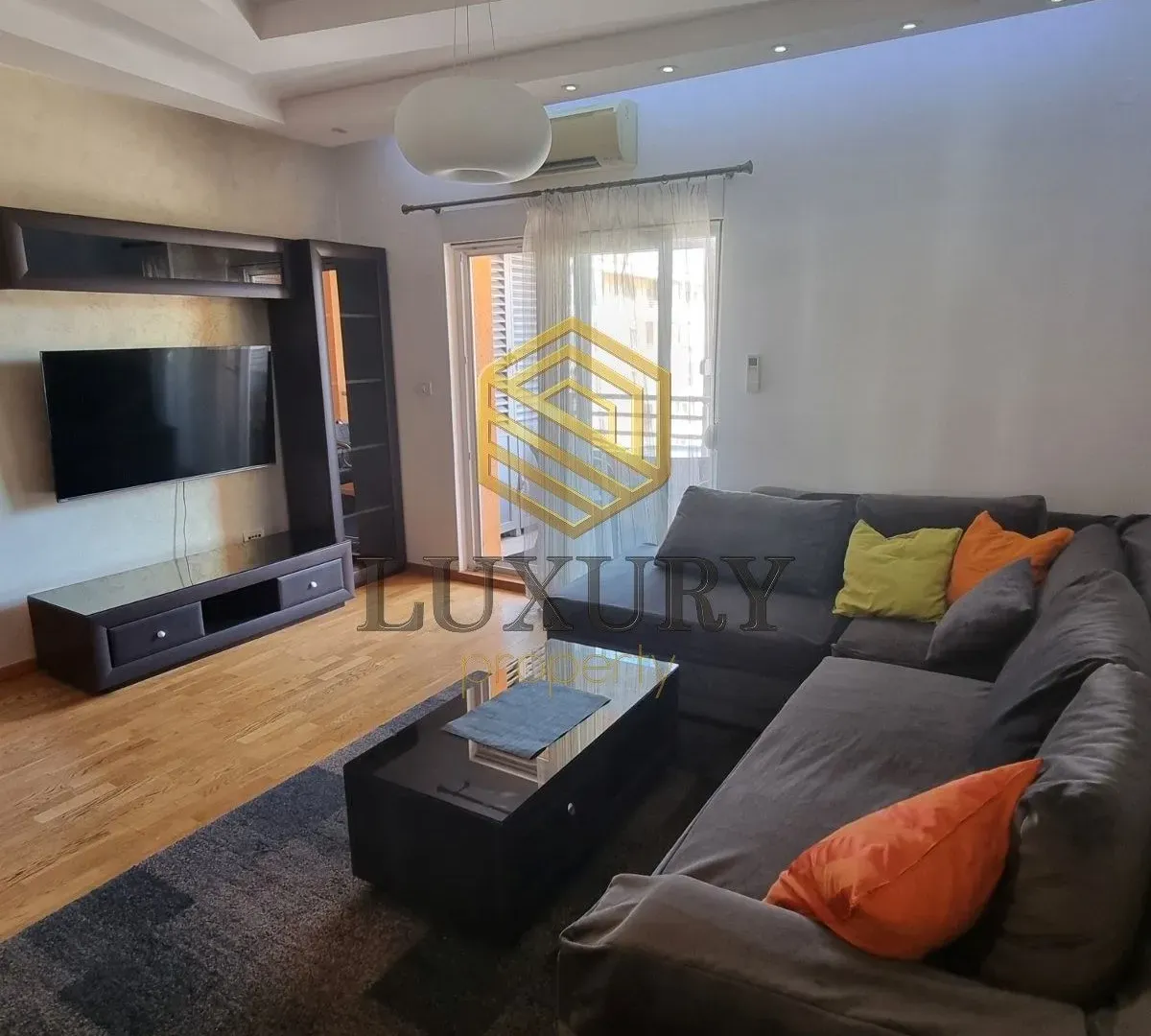 Rent, two bedroom apartment, 68m², City Kvart, Podgorica
