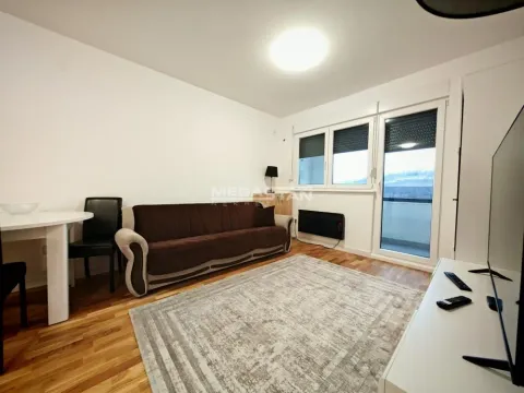 Sale, one bedroom apartment, 40m², Zvezdara Sve Podlokacije, Beograd - image 2