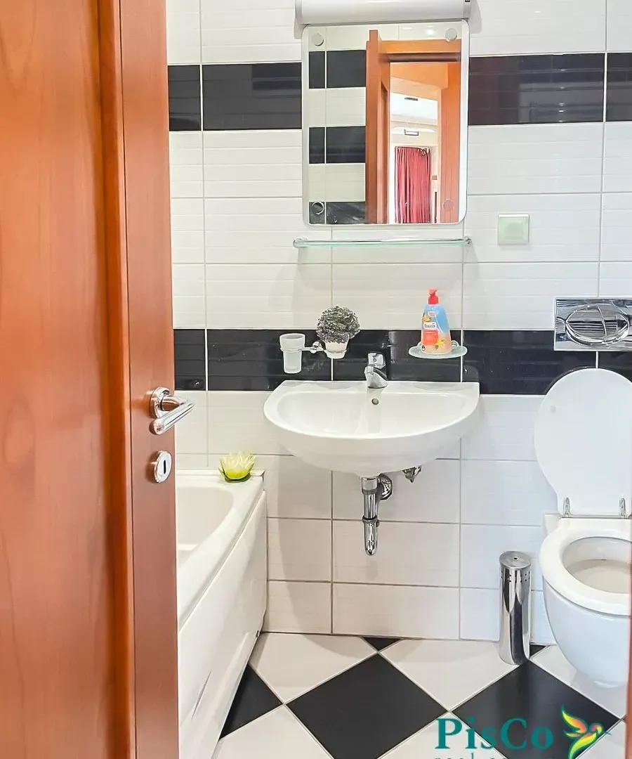 Rent, two bedroom apartment, 100m², Centar, Podgorica