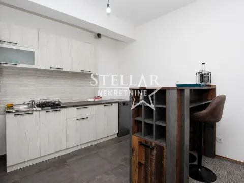 Izdavanje, poslovni prostor, 70m², Master Kvart, Podgorica - image 12