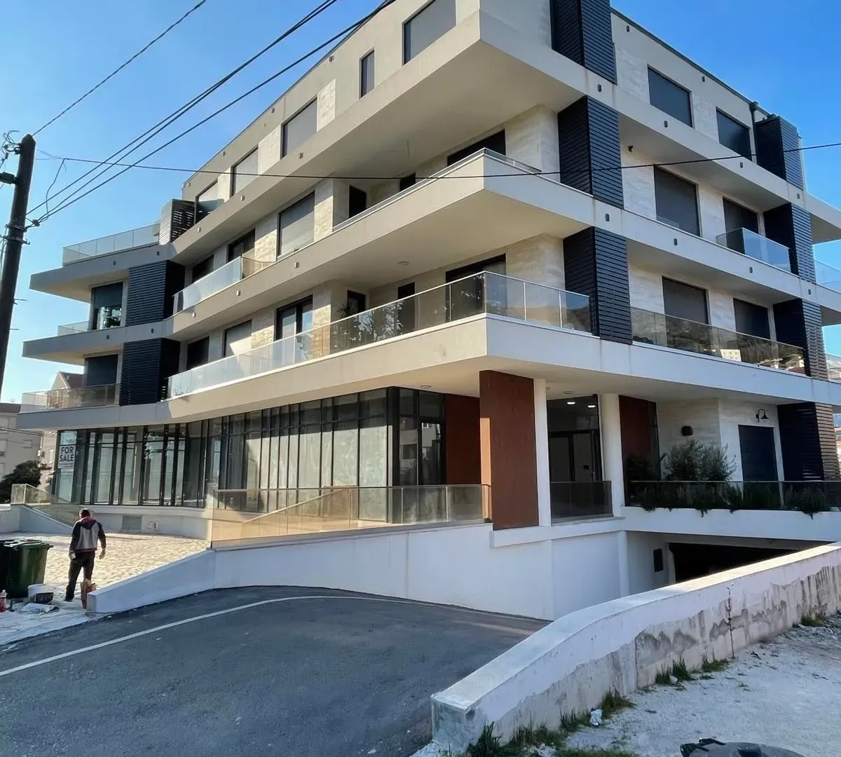Rent, office space, 271m², Donja Lastva, Tivat
