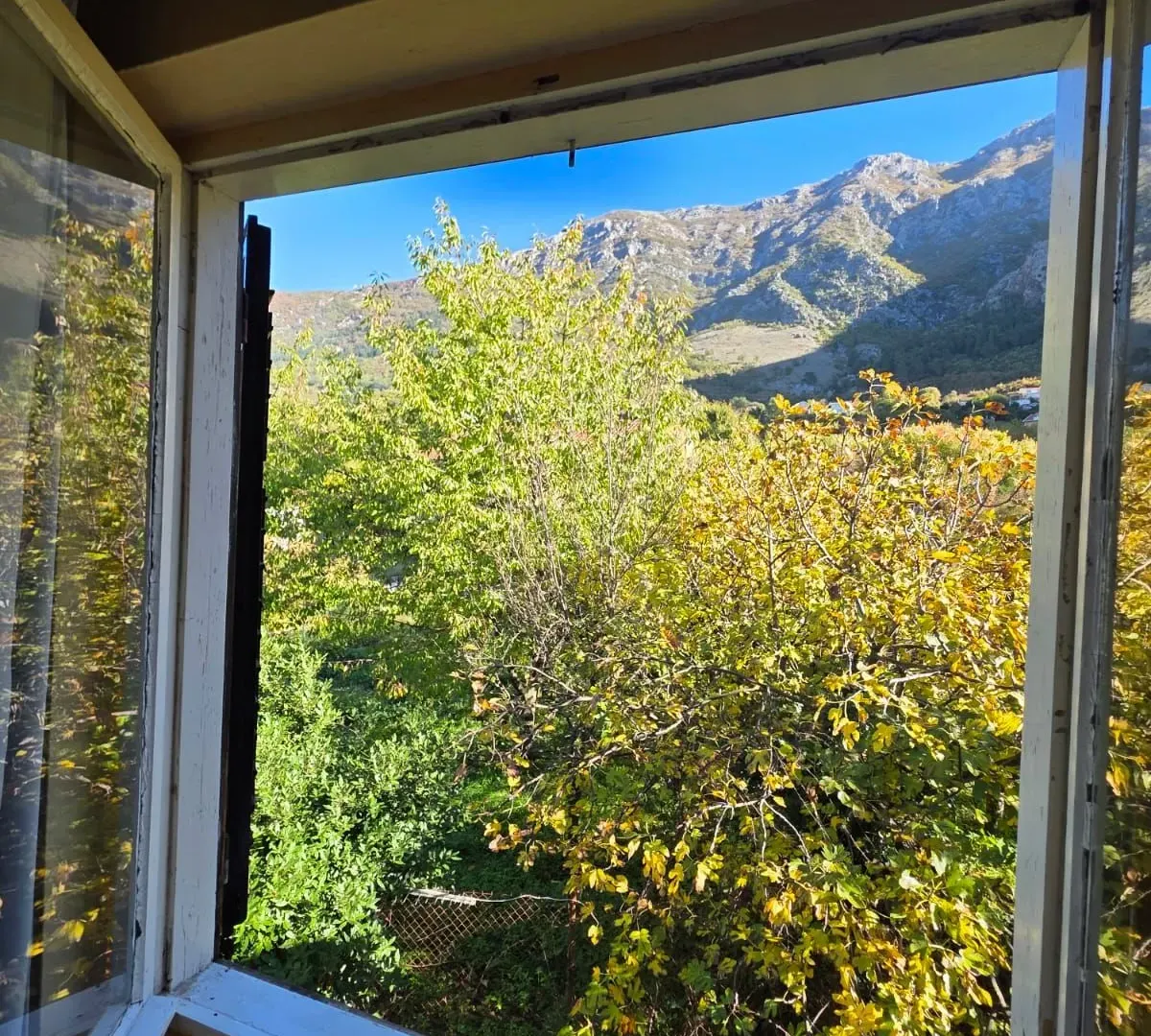 Prodaja, dvosoban stan, 62m², Risan, Kotor