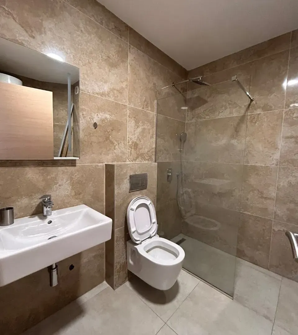 Prodaja, dvosoban stan, 73m², Bečići, Budva