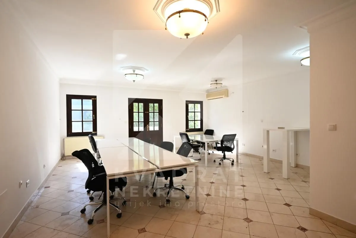 Rent, office space, 150m², Centar, Podgorica
