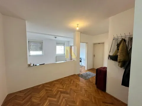 Izdavanje, dvosoban stan, 48m², Grbavica, Novi Sad Sve Podlokacije - image 4