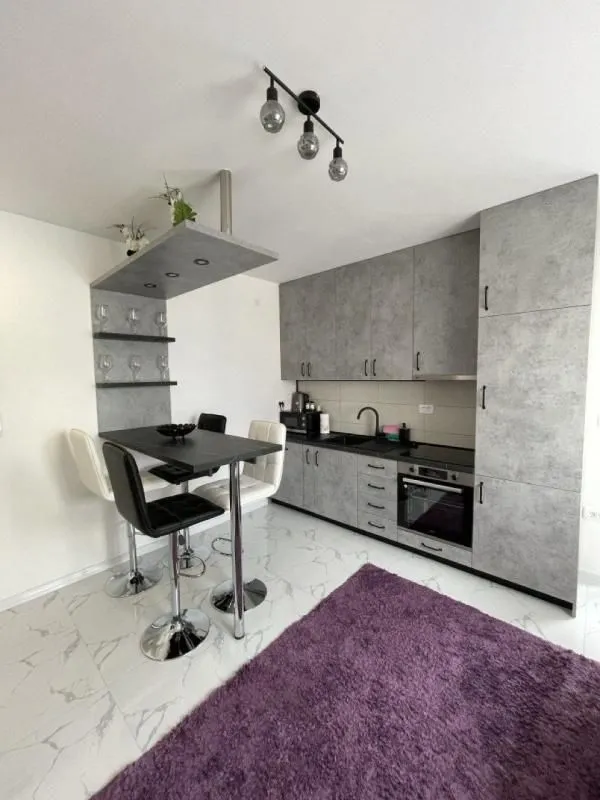 Prodaja, jednosoban stan, 36m², Đenovići, Herceg Novi