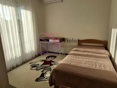 Izdavanje, trosoban stan, 100m², Zagorič, Podgorica - image 22