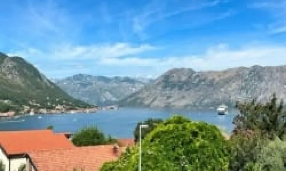 Prodaja, kuća, 200m², Dobrota, Kotor