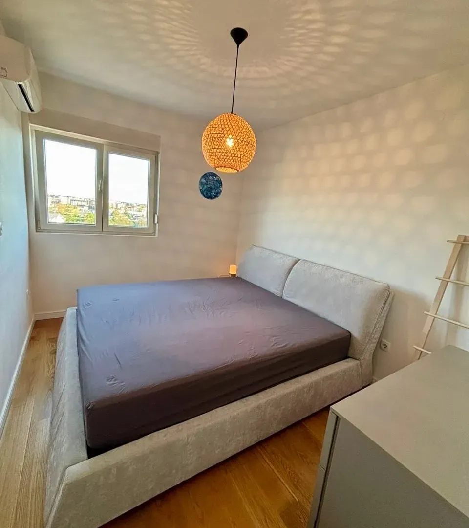 Prodaja, dvosoban stan, 70m², Central Point, Podgorica