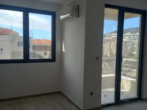 Sale, apartment, 46m², Budva, Crna Gora - image 4