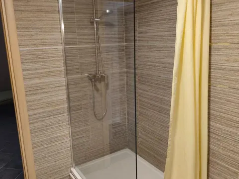 Rent, two bedroom apartment, 90m², Škaljari, Kotor - image 7