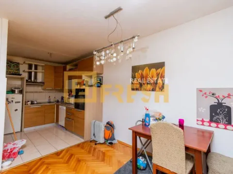 Prodaja, dvosoban stan, 70m², Gintaš, Podgorica - image 5