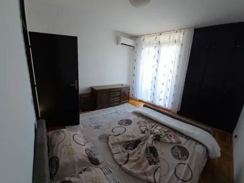 Prodaja, trosoban stan, 85m², Centar, Bar - image 13