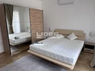 Izdavanje, trosoban stan, 85m², Senjak, Beograd - image 4