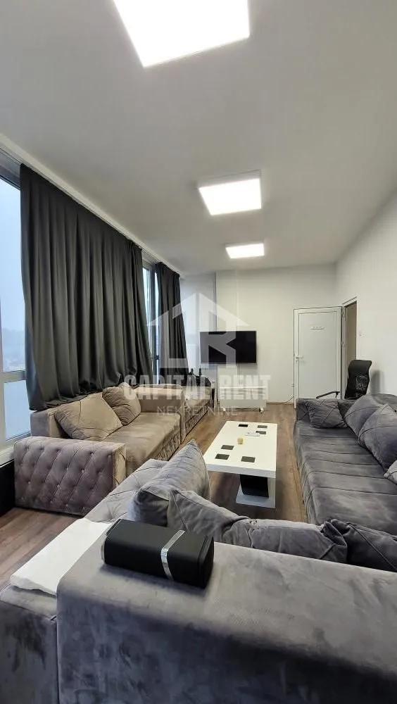Rent, office space, 235m², Savski Trg, Beograd