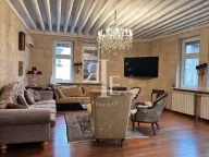 Izdavanje, dvosoban stan, 70m², Stari Grad, Beograd - image 1