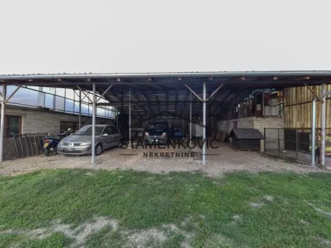 Sale, house, 495m², Begeč, Novi Sad Sve Podlokacije - image 4