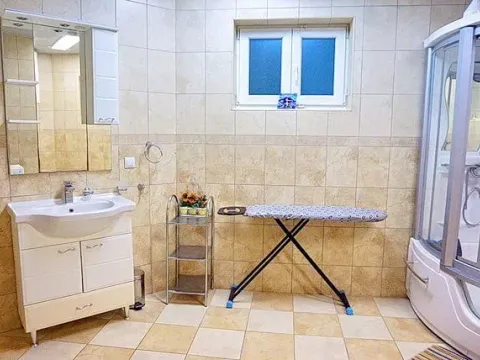 Sale, apartment, 141m², Stoliv, Kotor - image 3