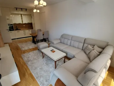 Rent, two bedroom apartment, 70m², Stari Aerodrom, Podgorica - image 8