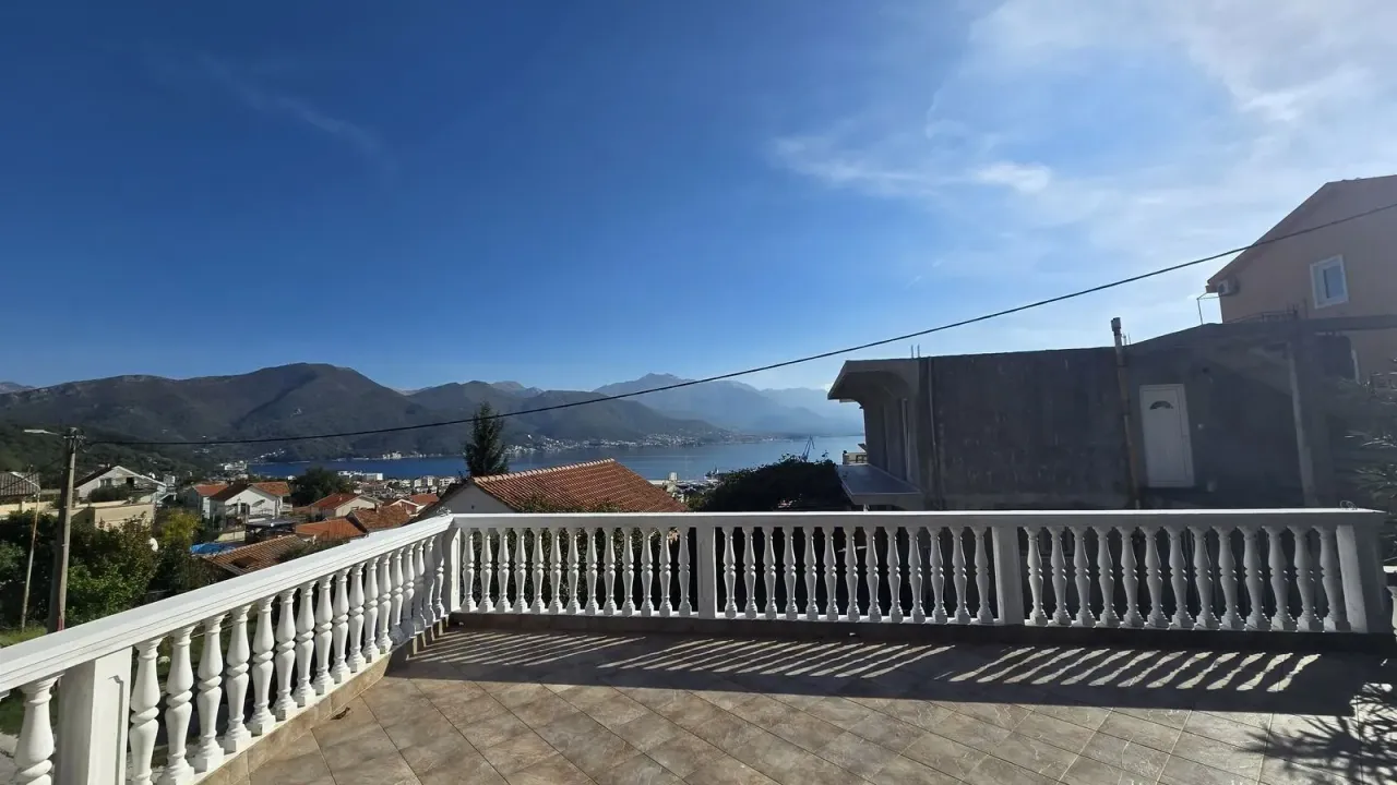 Prodaja, kuća, 162m², Bijela, Herceg Novi