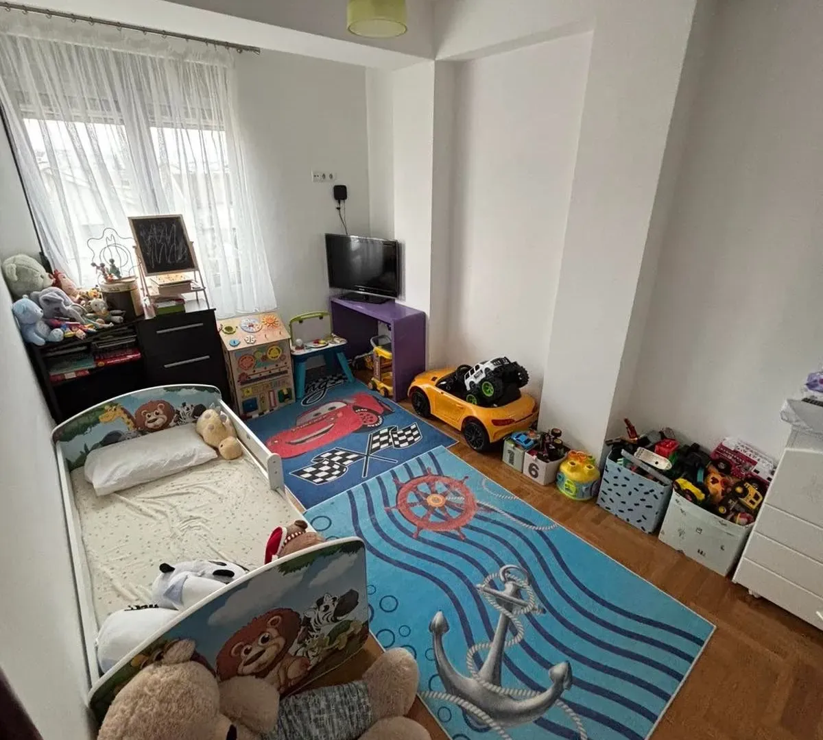 Prodaja, trosoban stan, 86m², Stari Aerodrom, Podgorica