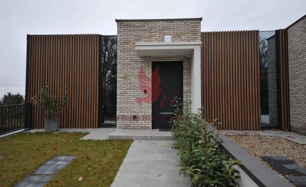 Sale, house, 106m², Mladenovac, Beograd