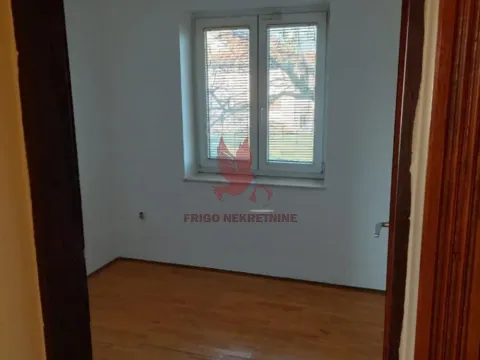 Prodaja, kuća, 160m², Medjulužje, Mladenovac - image 15